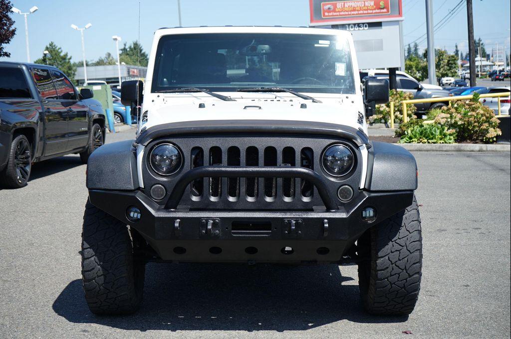 used 2014 Jeep Wrangler Unlimited car, priced at $17,995