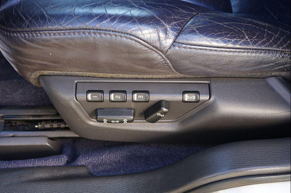 used 2006 Volvo S60 car, priced at $11,995