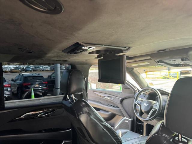 used 2020 Cadillac Escalade ESV car, priced at $40,995