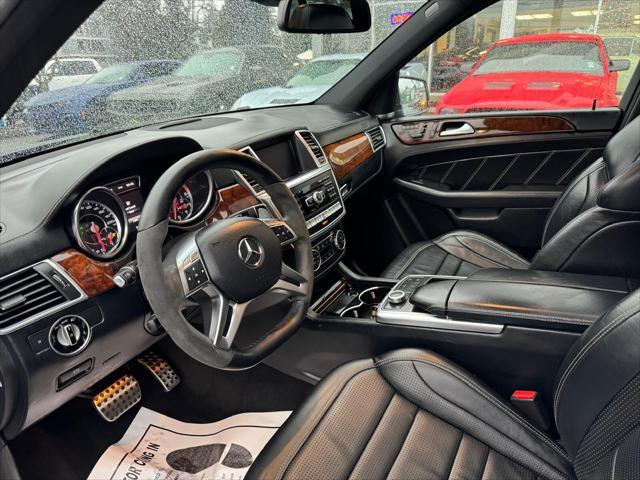 used 2013 Mercedes-Benz M-Class car, priced at $22,995