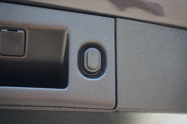 used 2015 GMC Yukon car, priced at $30,995