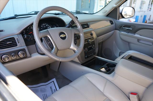 used 2010 Chevrolet Avalanche car, priced at $18,995
