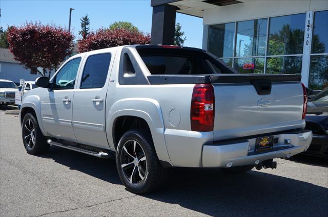 used 2010 Chevrolet Avalanche car, priced at $18,995