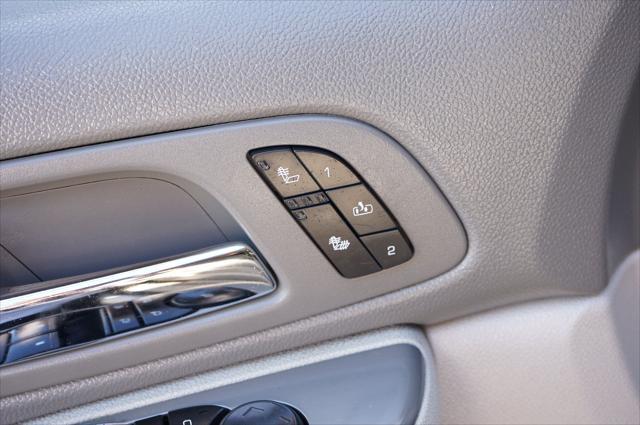 used 2010 Chevrolet Avalanche car, priced at $18,995