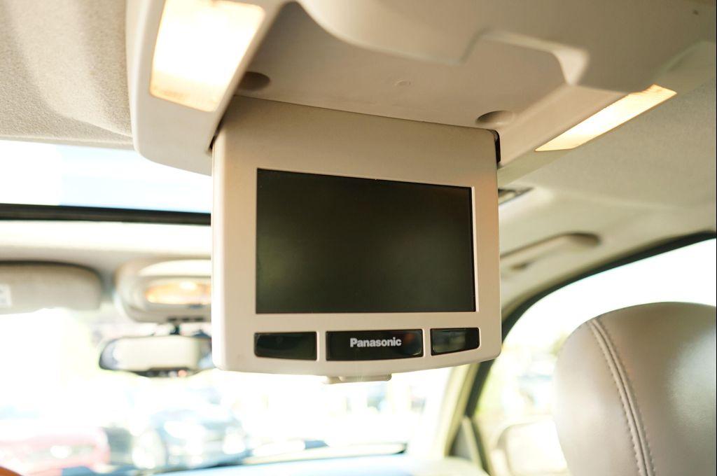 used 2006 GMC Envoy car, priced at $9,995