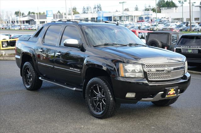 used 2007 Chevrolet Avalanche car, priced at $13,995