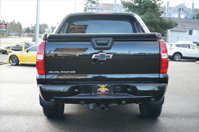 used 2007 Chevrolet Avalanche car, priced at $13,995