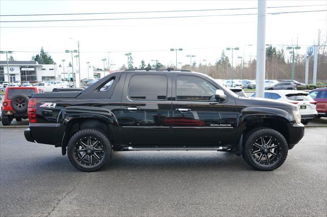 used 2007 Chevrolet Avalanche car, priced at $13,995