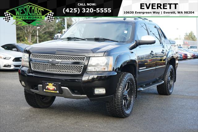 used 2007 Chevrolet Avalanche car, priced at $13,995