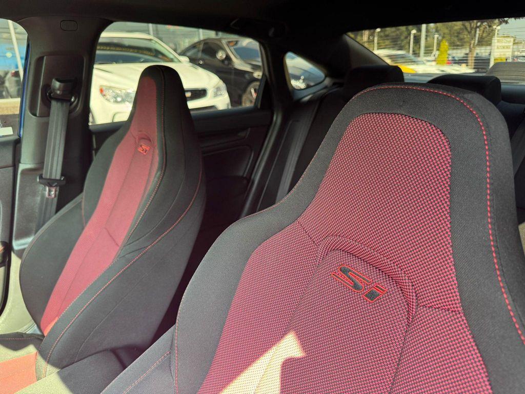 used 2022 Honda Civic Si car, priced at $29,995