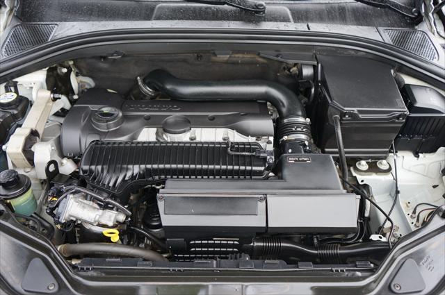used 2015 Volvo XC60 car, priced at $14,995