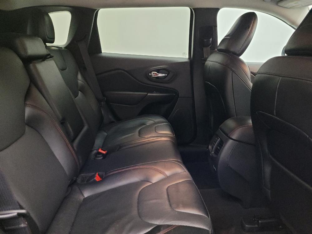 used 2022 Jeep Cherokee car, priced at $26,995