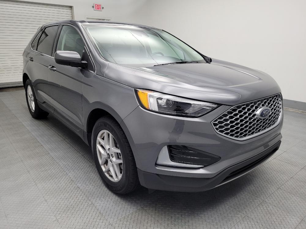 used 2024 Ford Edge car, priced at $27,495