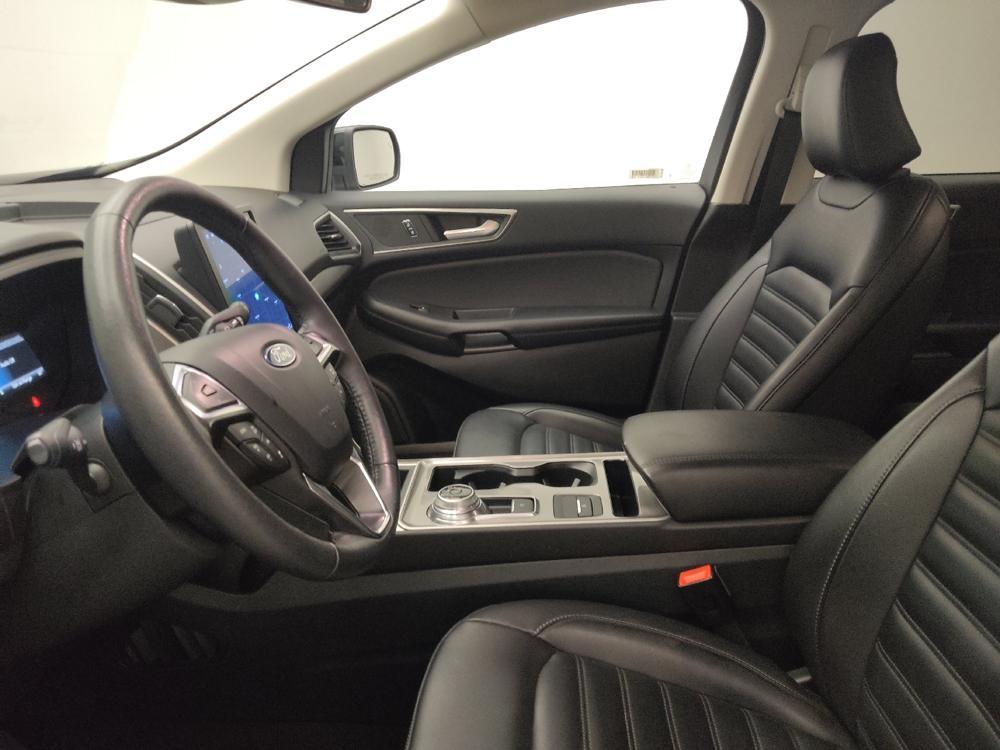 used 2024 Ford Edge car, priced at $29,995