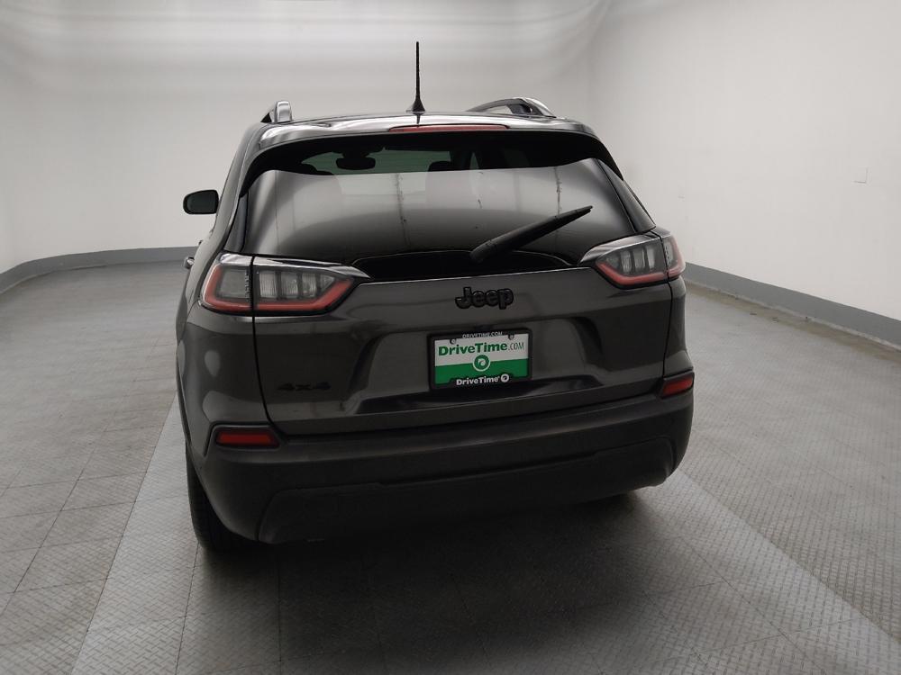 used 2023 Jeep Cherokee car, priced at $27,895