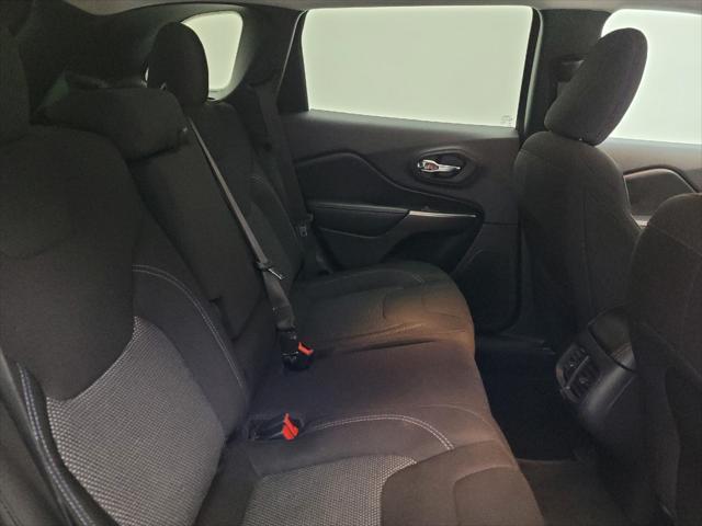 used 2020 Jeep Cherokee car, priced at $18,595