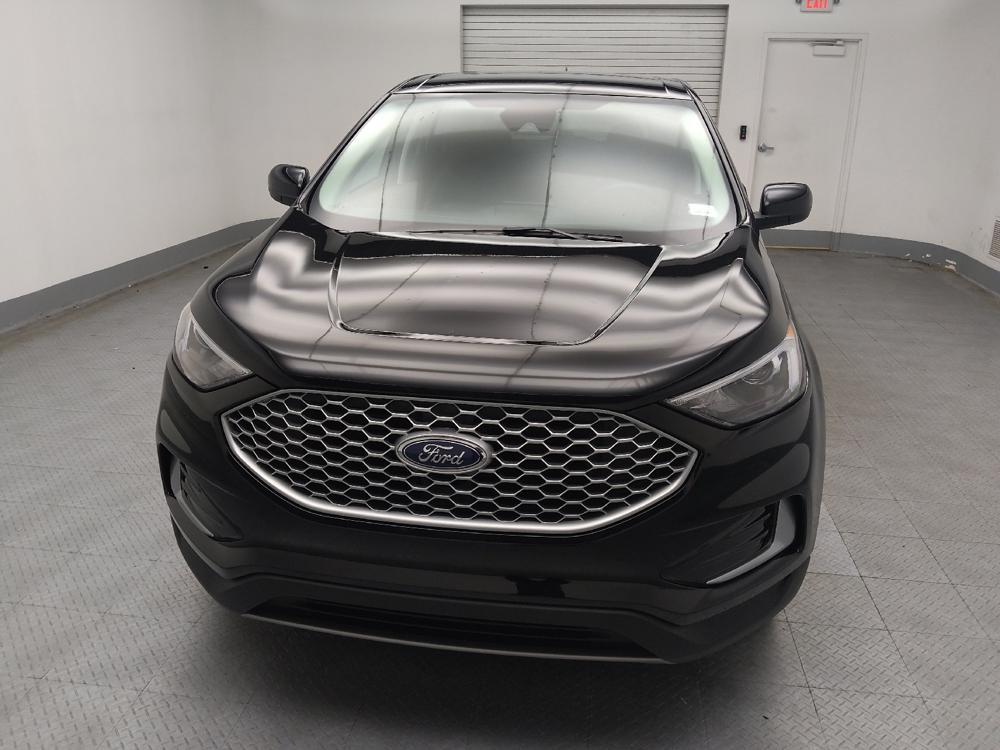used 2024 Ford Edge car, priced at $28,495