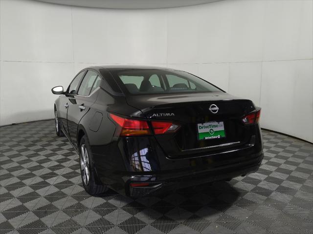 used 2023 Nissan Altima car, priced at $23,095