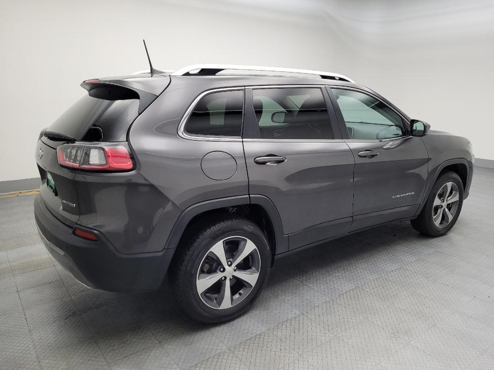 used 2019 Jeep Cherokee car, priced at $21,195