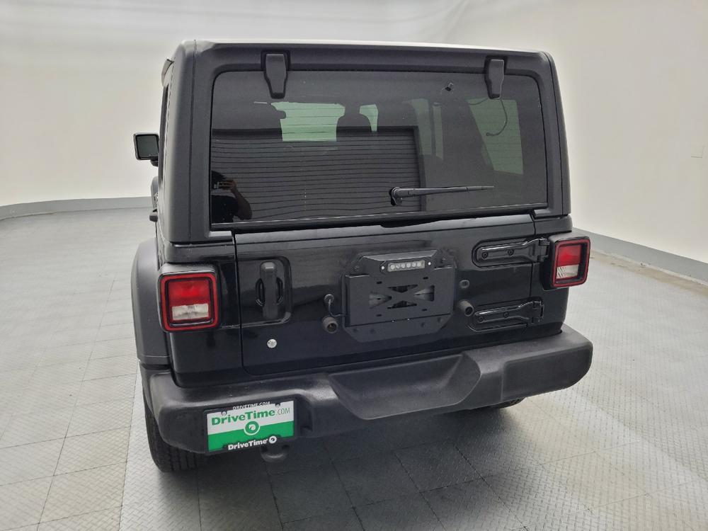 used 2018 Jeep Wrangler Unlimited car, priced at $24,195