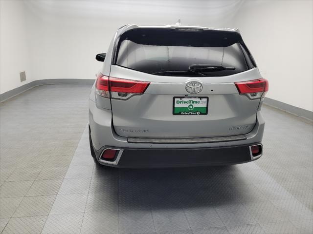 used 2018 Toyota Highlander car, priced at $28,295