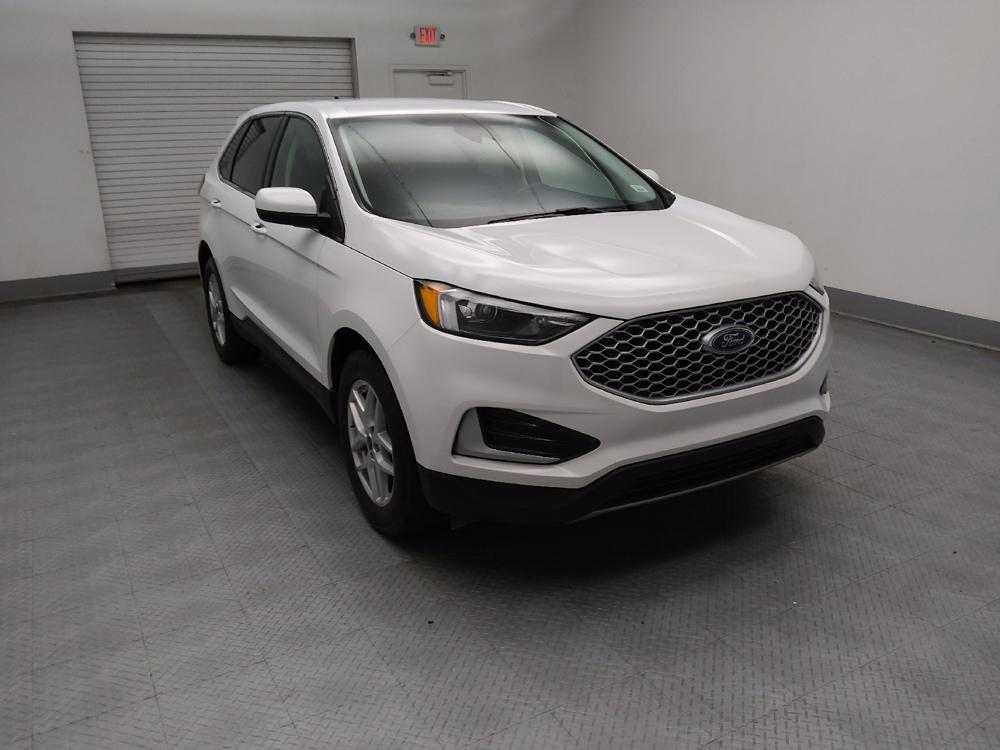 used 2024 Ford Edge car, priced at $28,295