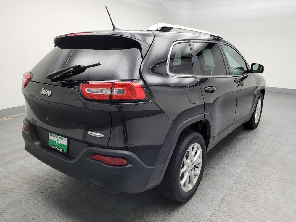 used 2015 Jeep Cherokee car, priced at $13,395