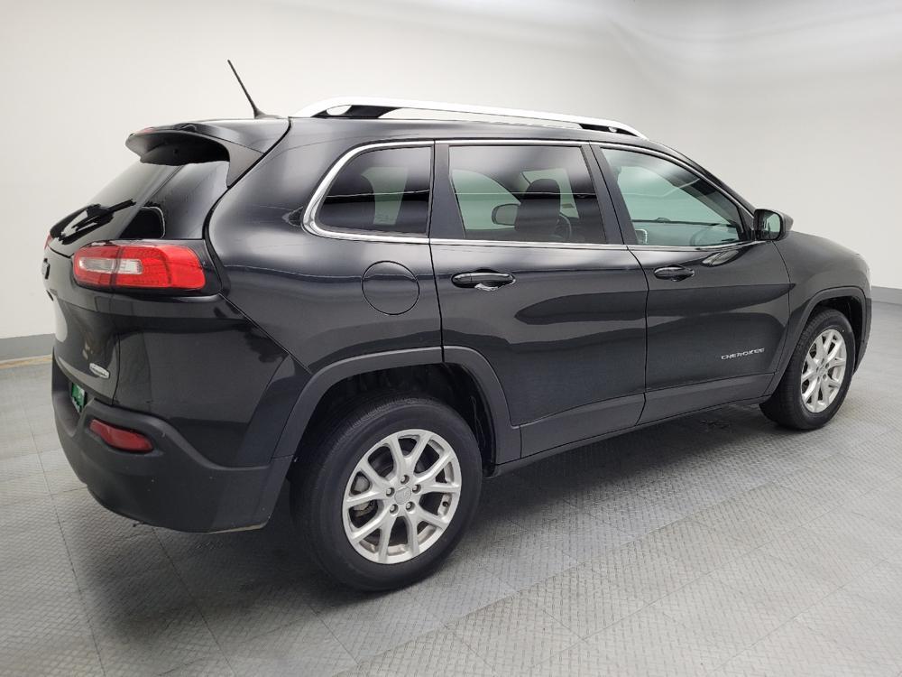 used 2015 Jeep Cherokee car, priced at $13,395