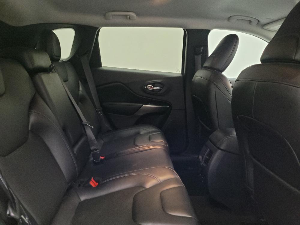 used 2020 Jeep Cherokee car, priced at $24,795