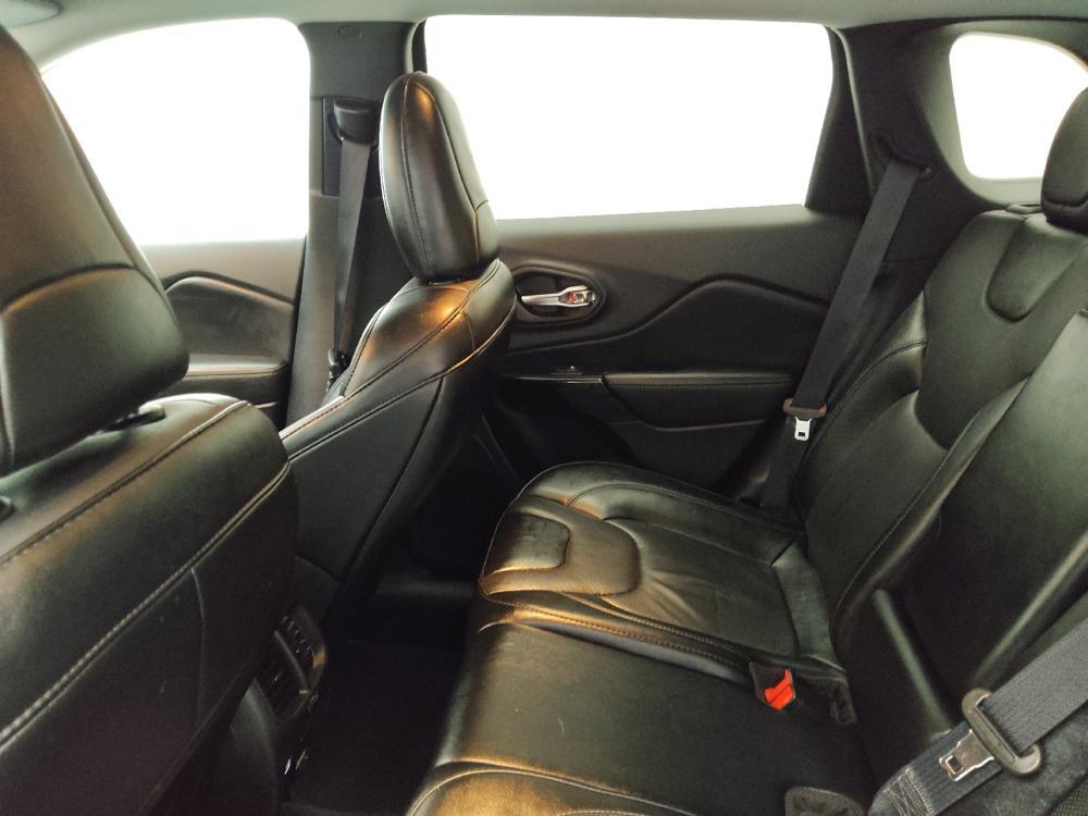 used 2023 Jeep Cherokee car, priced at $27,195