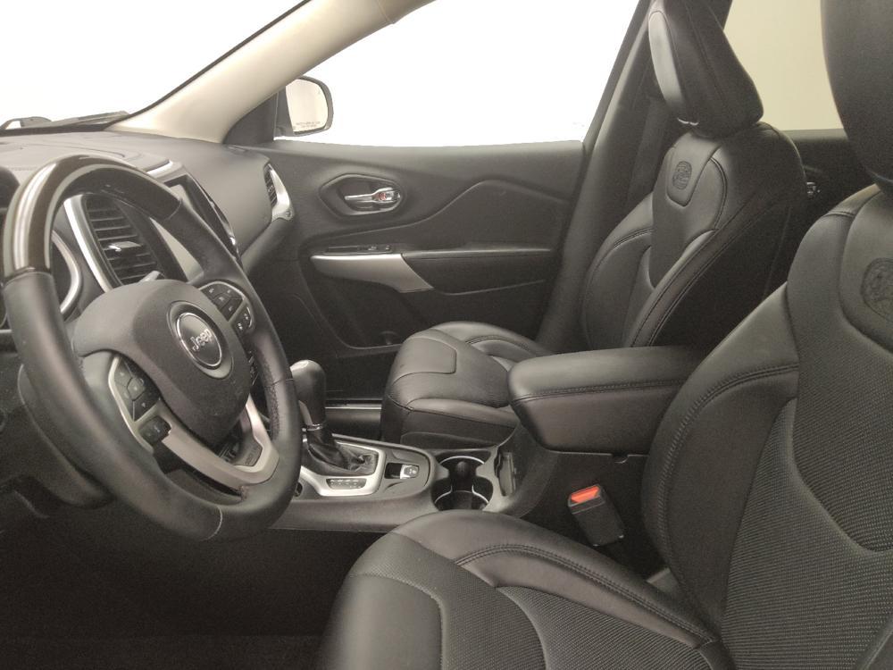 used 2018 Jeep Cherokee car, priced at $22,295