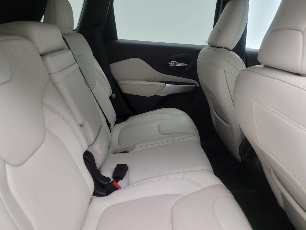 used 2018 Jeep Cherokee car, priced at $22,295