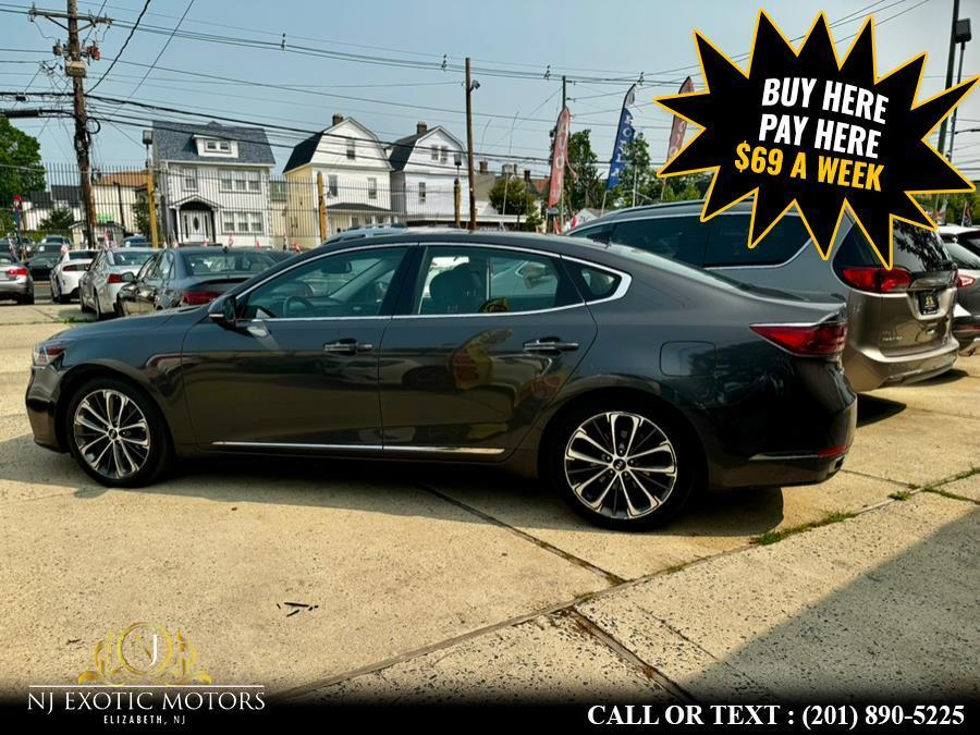 used 2018 Kia Cadenza car, priced at $10,990