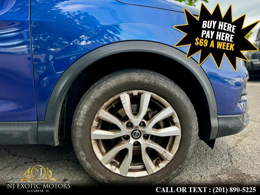used 2021 Nissan Rogue Sport car