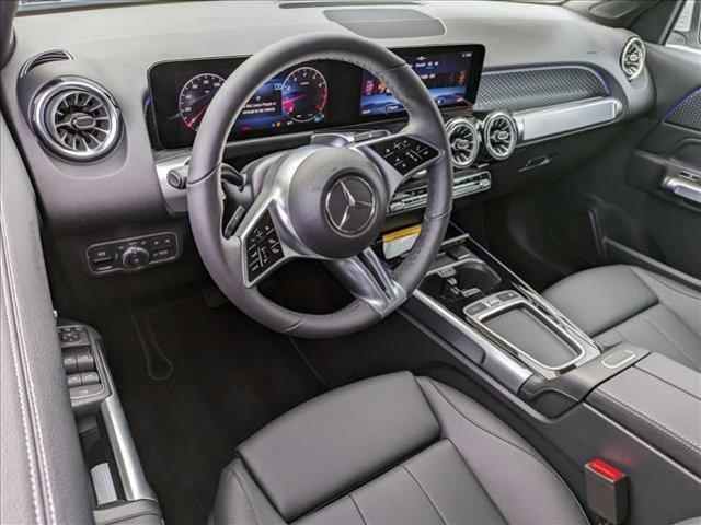 new 2024 Mercedes-Benz GLB 250 car, priced at $45,800