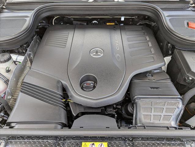 new 2025 Mercedes-Benz GLE 450 car, priced at $78,360