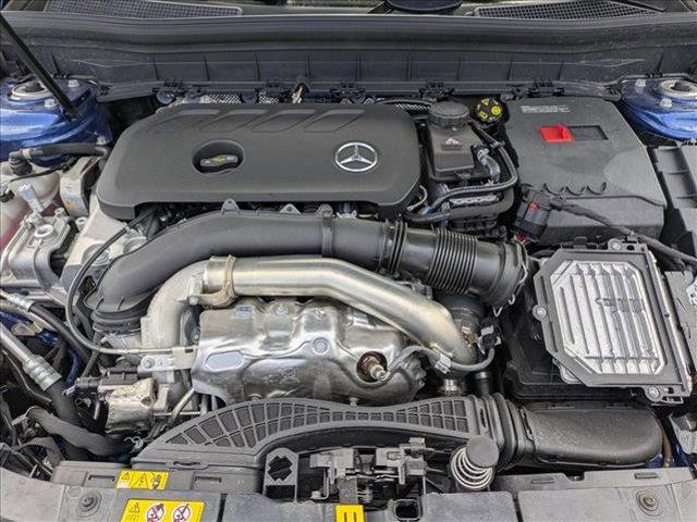 new 2025 Mercedes-Benz GLB 250 car, priced at $51,275