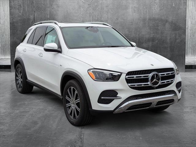 new 2025 Mercedes-Benz GLE 450e car, priced at $77,560