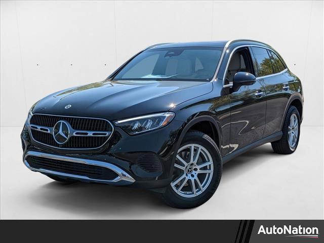 new 2025 Mercedes-Benz GLC 300 car, priced at $56,585