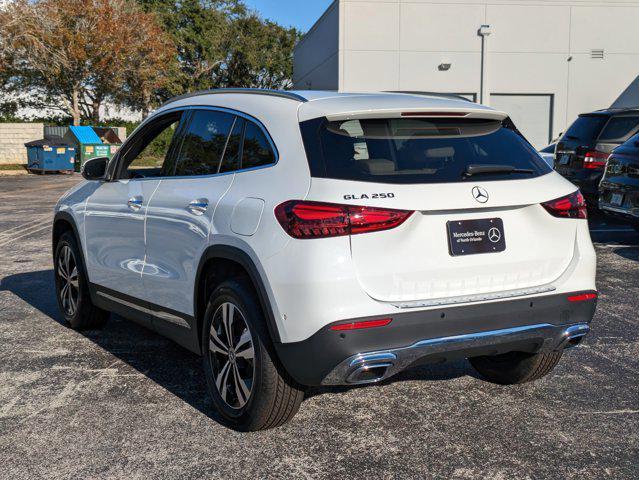 new 2025 Mercedes-Benz GLA 250 car, priced at $44,345