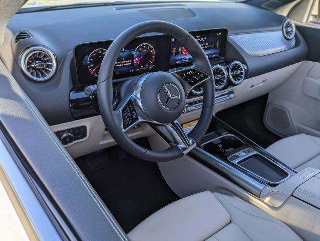 new 2025 Mercedes-Benz GLA 250 car, priced at $44,345