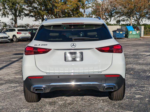 new 2025 Mercedes-Benz GLA 250 car, priced at $44,345