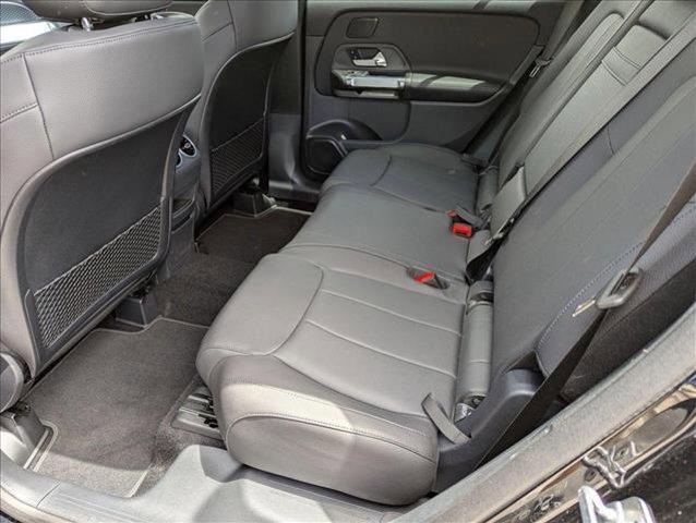 new 2025 Mercedes-Benz GLB 250 car, priced at $48,645