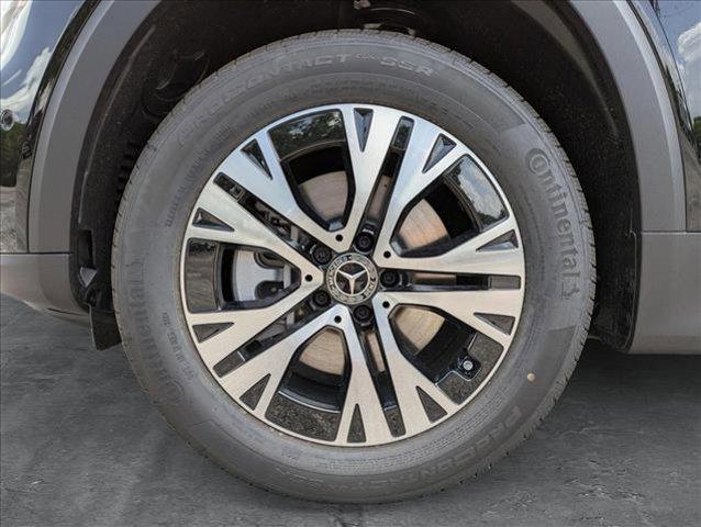 new 2025 Mercedes-Benz GLB 250 car, priced at $48,645
