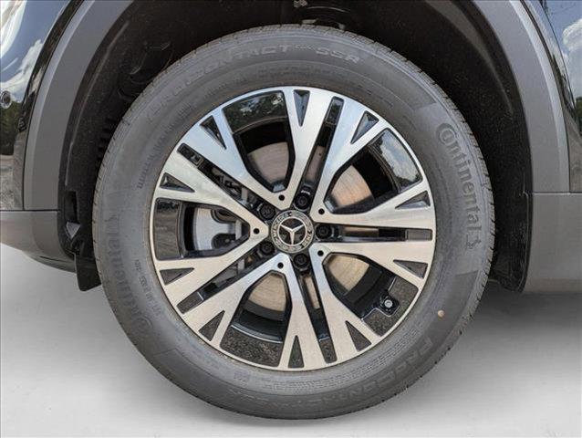 new 2025 Mercedes-Benz GLB 250 car, priced at $48,645