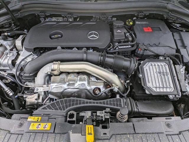 new 2025 Mercedes-Benz GLA 250 car, priced at $42,250