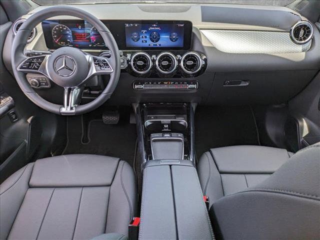 new 2025 Mercedes-Benz GLA 250 car, priced at $42,250