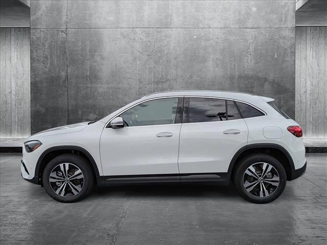 new 2025 Mercedes-Benz GLA 250 car, priced at $44,345