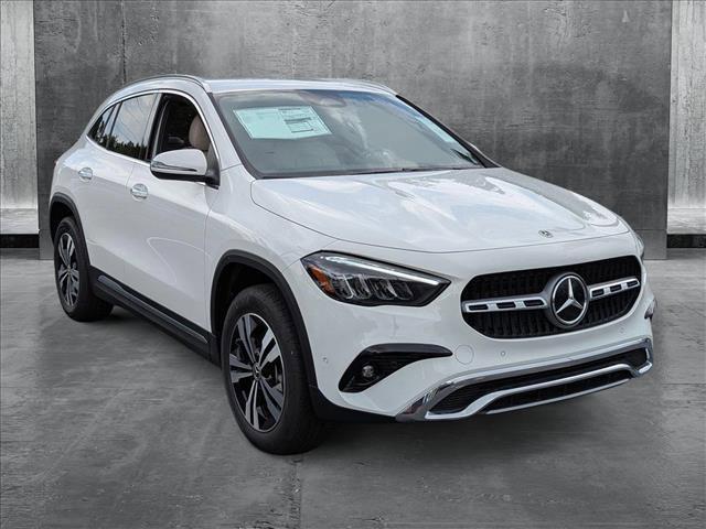 new 2025 Mercedes-Benz GLA 250 car, priced at $44,345