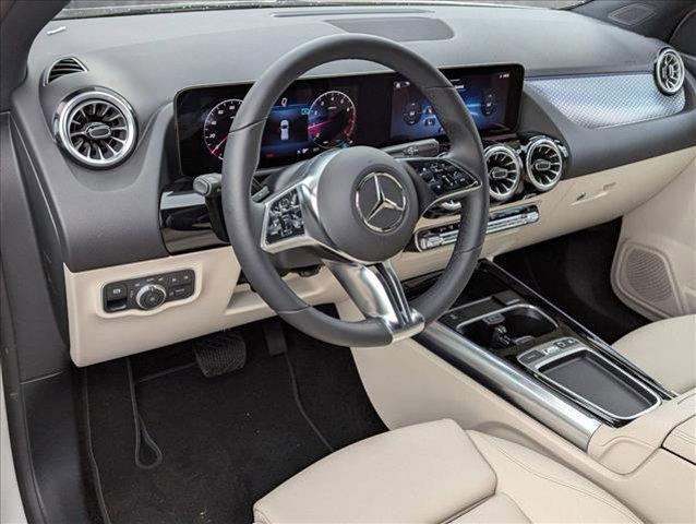 new 2025 Mercedes-Benz GLA 250 car, priced at $44,345